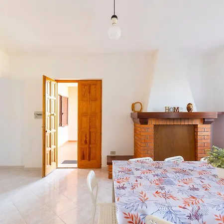 Сasa de vacaciones Tavolara Ichnos House