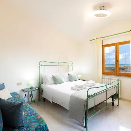 Сasa de vacaciones Tavolara Ichnos House *
