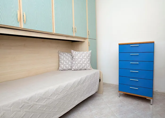 Tavolara Ichnos House *